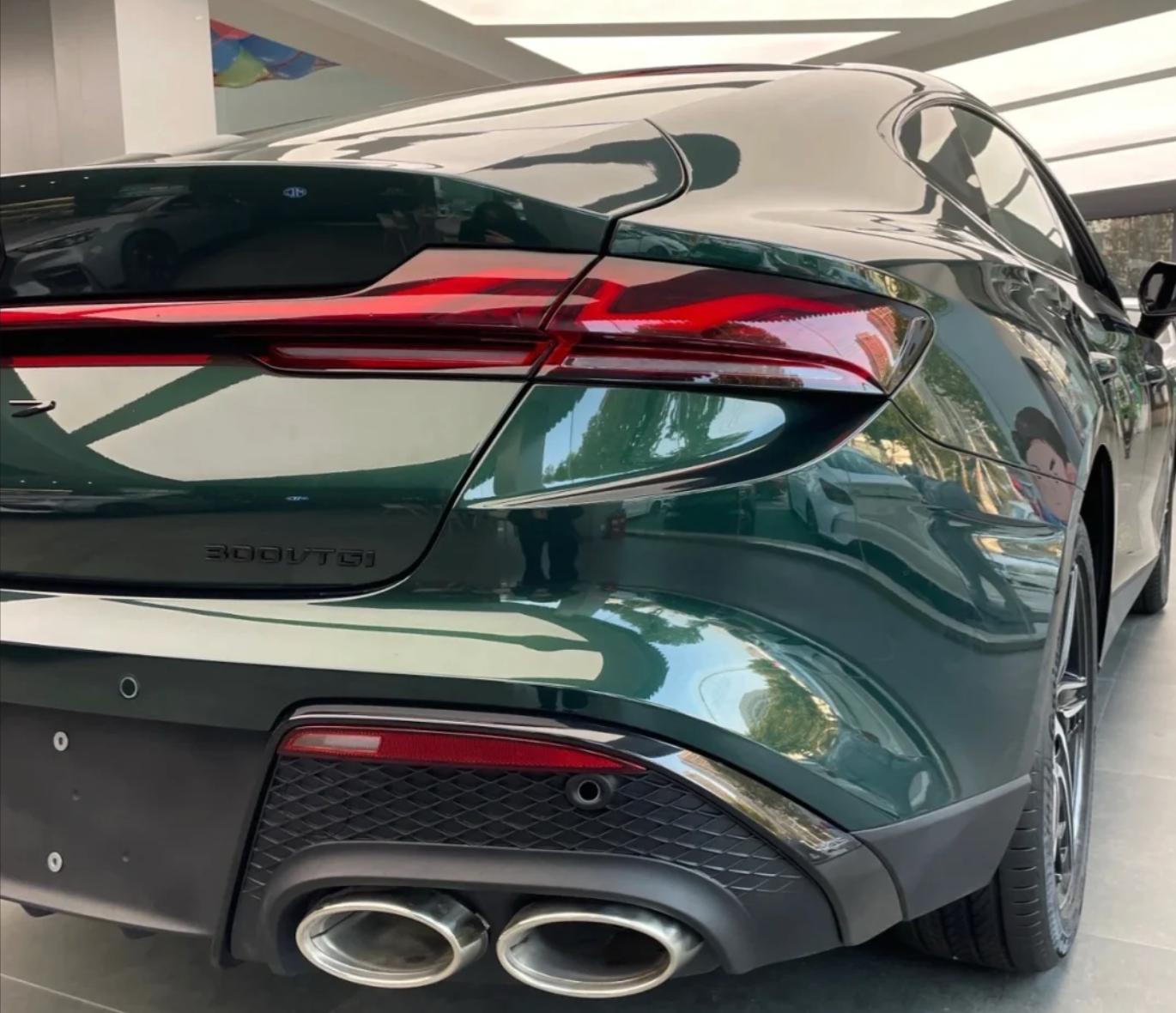 2025 SAIC MG7