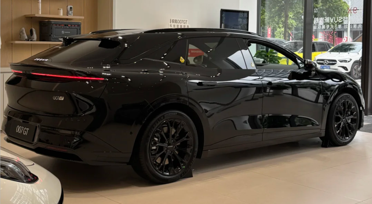 ZEEKR 007  Electric car